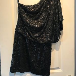 Black Jessica Simpson dress
